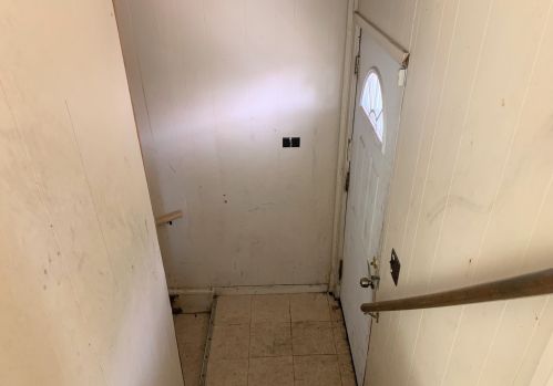 6148 Moody Ave, Chicago IL 60638-4312 exterior