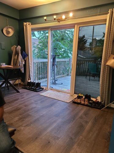 2310 Moody Ave, Chicago IL 60639-2732 exterior