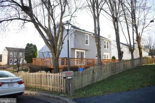 2843 Schubert Dr, Silver Spring MD 20904-6886 exterior