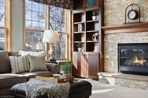 4133 Countryview Dr, Saint Paul MN 55123-3948 exterior