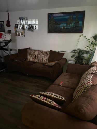 10447 Avenue, Chicago IL 60617-6240 exterior