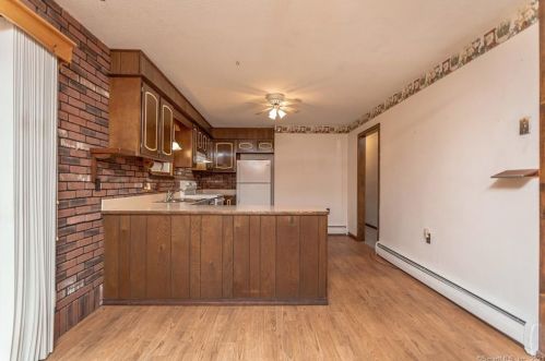 33 Junior Ave, Killingly CT 06239-4217 exterior