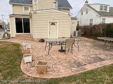 325 15th Ave, Belmar NJ  07719-2523 exterior