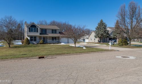 10400 Roger St, Kalamazoo MI 49002-7185 exterior