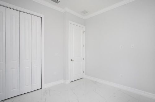 3810 58 Ave, Naples FL 34120-4021 exterior