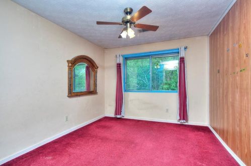 2570 Bradford Sq, Atlanta GA 30345-1366 exterior