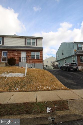 204 Summit Ave, Manor PA 19036-2440 exterior