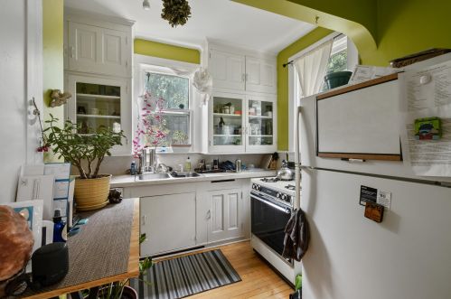 231 Paris Ave, Grand Rapids MI 49503-4764 exterior