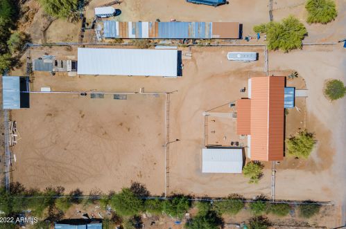 39510 12th St, Phoenix AZ  85086-7336 exterior