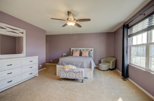 8409 Coop Ave, Joliet IL 60431-5400 exterior