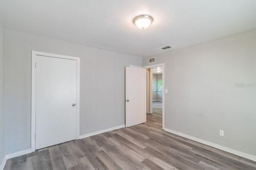 1214 24th Ave, Tampa FL 33605-2173 exterior