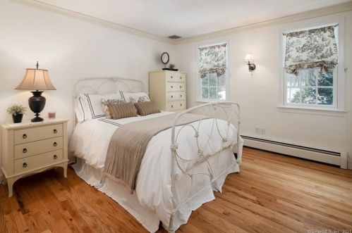 191 Br Brk Rd, Wilton CT 06897-1520 exterior