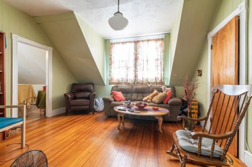 202 Ontario St, Providence RI 02907-1713 exterior