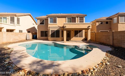 15210 42nd St, Phoenix AZ 85048-7001 exterior