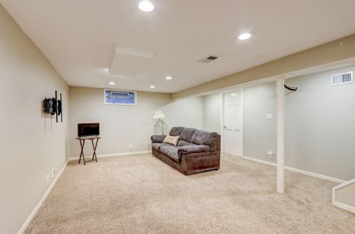 2850 77th St, Milwaukee WI  53219-2766 exterior