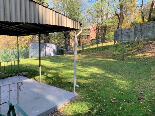 1709 Rutherford Ave, Pittsburgh PA 15216-3240 exterior