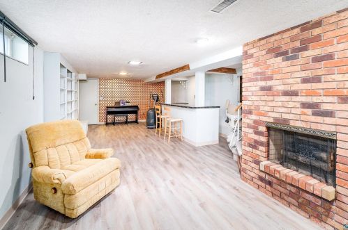 1515 Fern Ave, Duluth MN 55805-1133 exterior