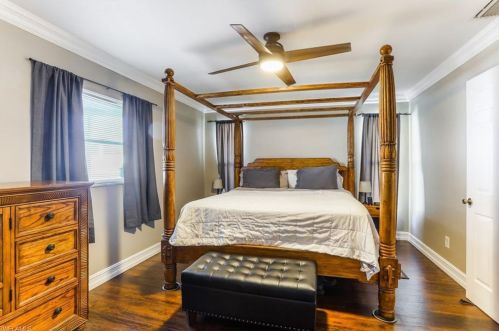 2090 49 Ter, Naples FL 34116-5772 exterior