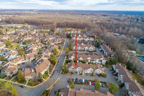 502 Park Pl, Springfield NJ  07081-3504 exterior