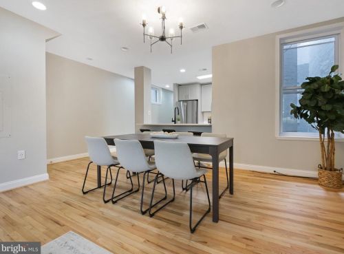 812 11 St, Washington DC 20002-3739 exterior