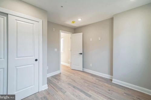 1702 22nd St, Philadelphia PA 19140-3831 exterior