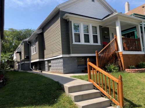 1639 12th St, Milwaukee WI 53205-1724 exterior