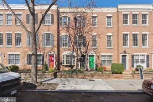 1737 Corcoran St, Washington DC 20009-2471 exterior