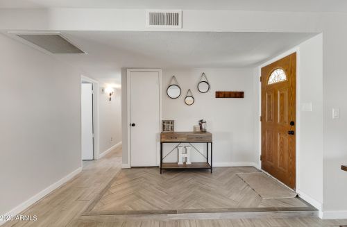 17827 9th Ave, Phoenix AZ  85023-1557 exterior