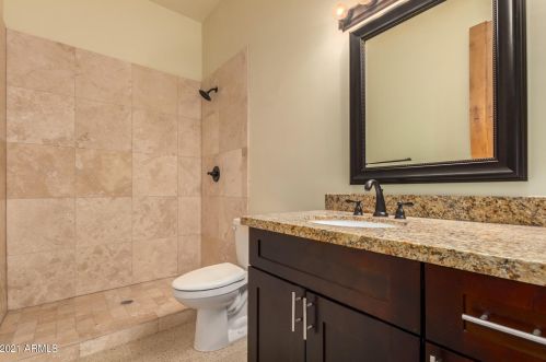 38421 19 Ave, Phoenix AZ 85009 exterior