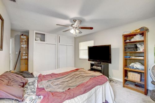 1405 Boston Ave, Fort Pierce FL 34950-3995 exterior