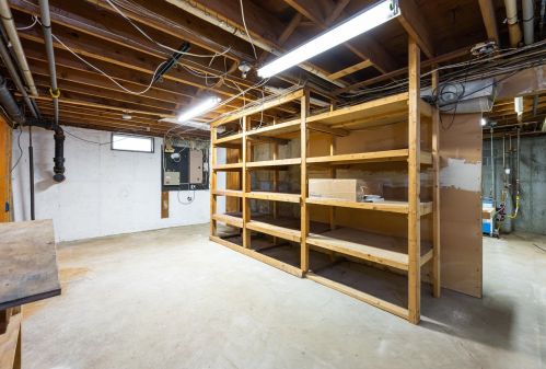 51 Logging Hill Rd, Concord NH  03304-3722 exterior