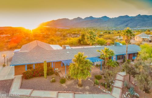 4025 Drake Pl, Tucson, AZ 85749-8299