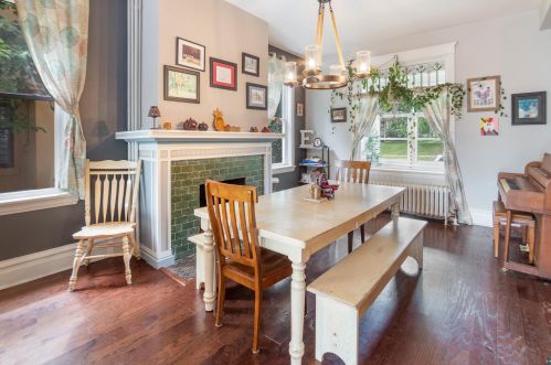 2128 4 St, Duluth MN 55805-1873 exterior