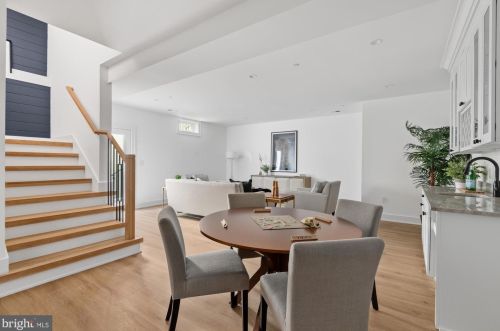 5805 Beech Ave, Bethesda MD  20817-3407 exterior