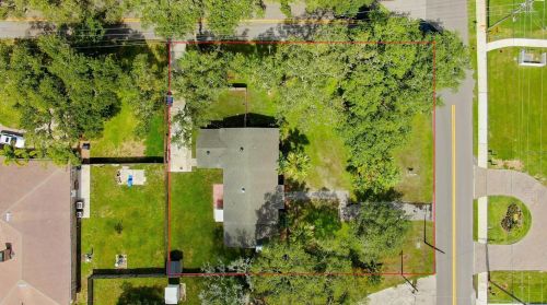 3024 Lake Ellen Dr, Tampa, FL 33618-3747