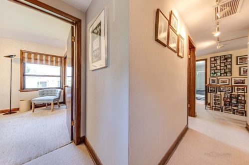 4848 Coyle Ave, Chicago IL 60645-3213 exterior