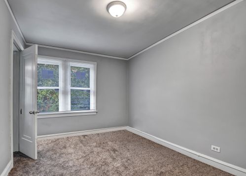 3245 64 Pl, Chicago IL 60638-5418 exterior