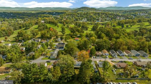 522 B St, Staunton VA 24401-2822 exterior