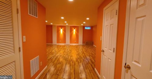 121 Hoover Ave, Princeton NJ 08540-4640 exterior