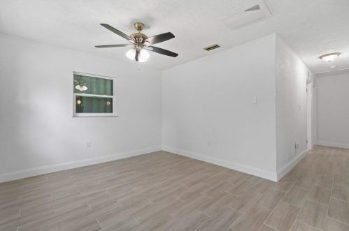 524 14 St, Fort Pierce FL 34950-2846 exterior