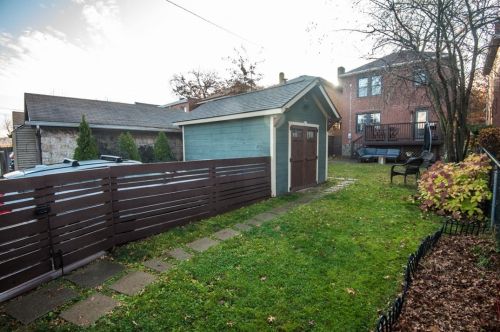 307 Whipple St, Pittsburgh PA 15218-1009 exterior