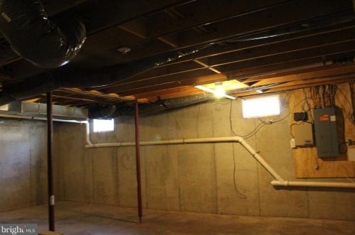 636 Spruce St, Pottstown PA 19464-4626 exterior