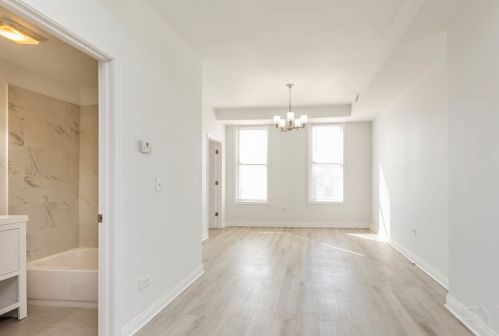 1012 Cullerton St, Chicago IL 60608-2515 exterior