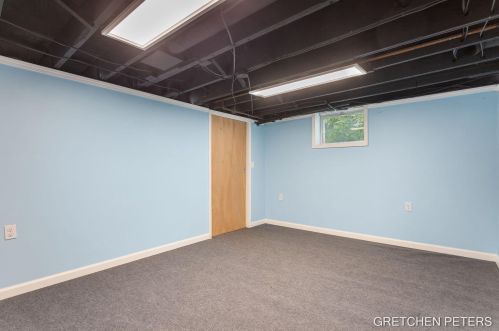 527 Academy St, Allegan MI 49010-1455 exterior