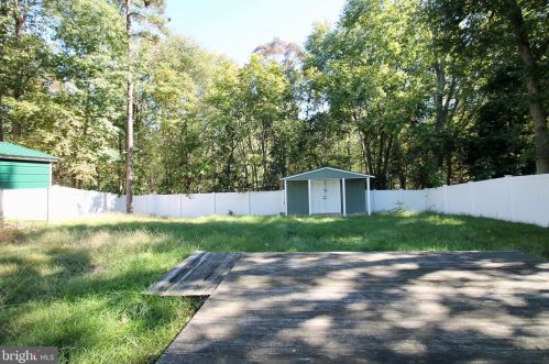 62 Dakota Trl, Browns Mills NJ 08015-5225 exterior