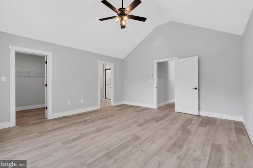 393 Hoover Ave, Berkeley Township NJ 08721-2866 exterior