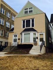 2037 Prospect Ave, Milwaukee WI  53202-1108 exterior