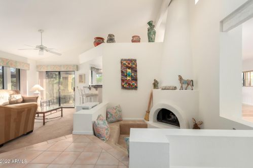 9418 51st St, Phoenix AZ 85044-2313 exterior