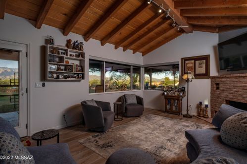 8305 Pima St, Tucson AZ  85715-5219 exterior