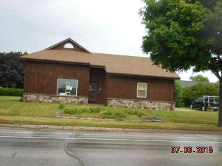 2020 12th St, Milwaukee WI  53205-1338 exterior